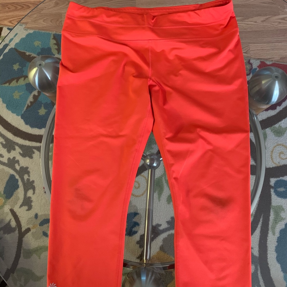 Athleta Orange Crops XL